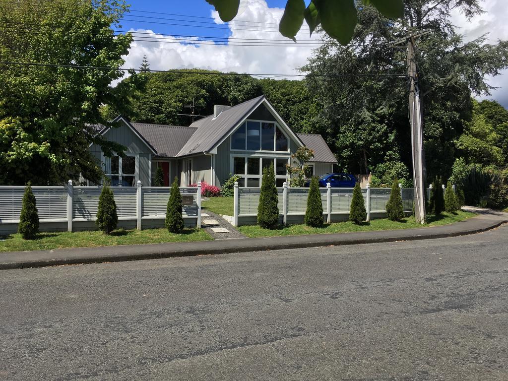 Sunny Glen Cottage Waikanae Εξωτερικό φωτογραφία